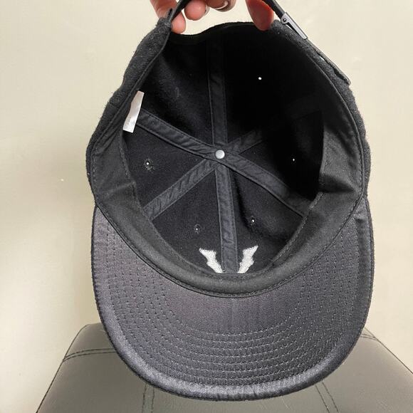 Vans Black Embroidered V Dad style Baseball cap OS - Picture 6 of 7